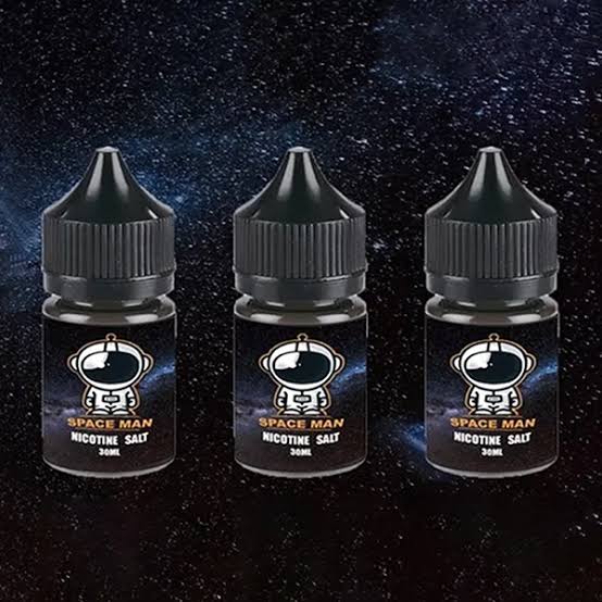 太空人煙油 - 星際風味丁鹽系列 太空人系列丁鹽小煙油,專為追求極致口感與星際風味體驗的注油玩家設計。